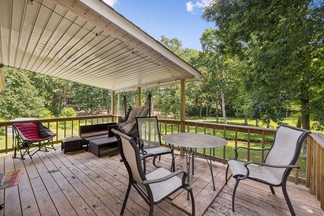 630 Lakeview Cir, Tennessee Ridge, TN 37178