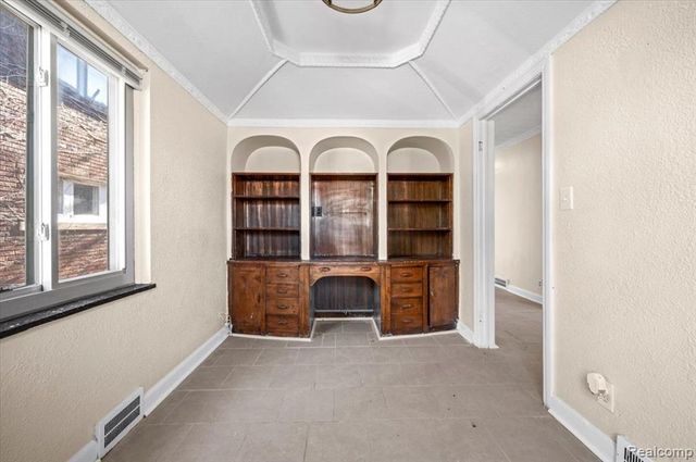 17390 Northlawn Street, Detroit, MI 48221