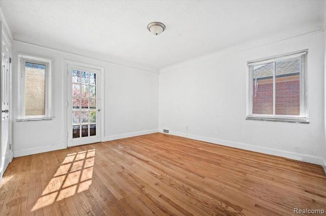 17390 Northlawn Street, Detroit, MI 48221