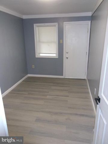 1017 BARKER RD, Sharon Hill, PA 19079