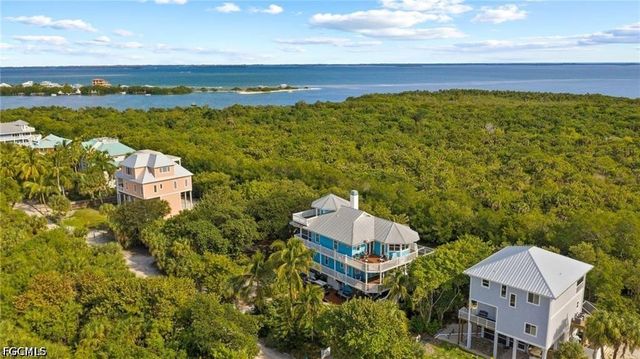 621 Rum RD, Captiva, FL 33924