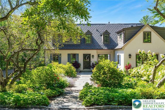 7043 Phillips Mill Road, Solebury, PA 18938