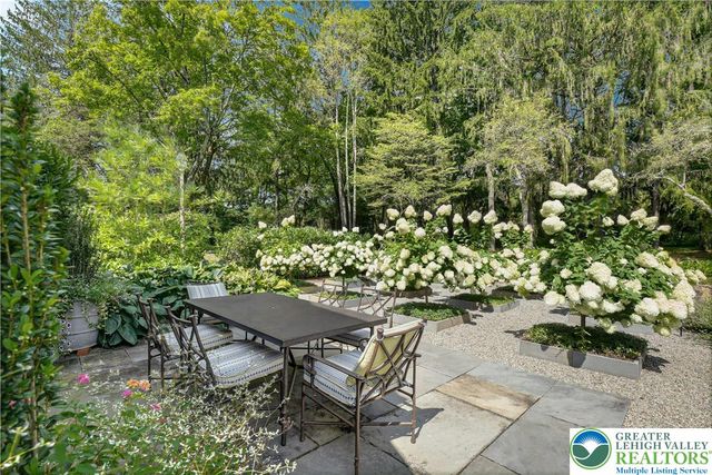 7043 Phillips Mill Road, Solebury, PA 18938