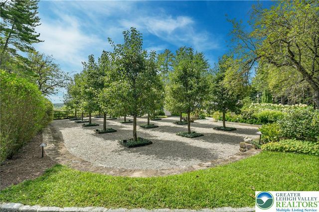 7043 Phillips Mill Road, Solebury, PA 18938