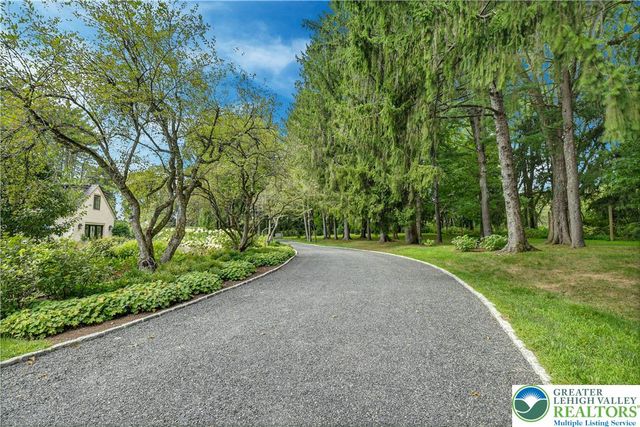 7043 Phillips Mill Road, Solebury, PA 18938