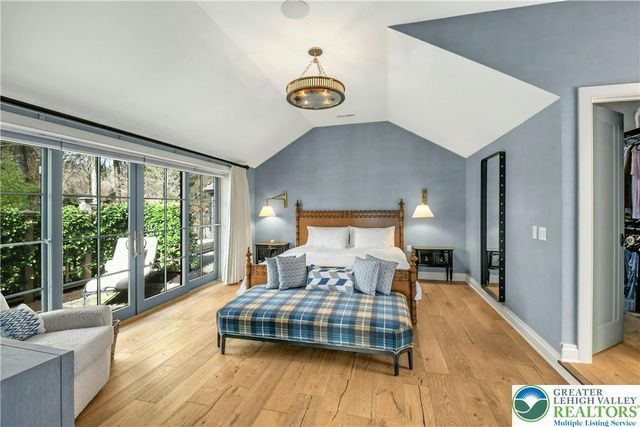 7043 Phillips Mill Road, Solebury, PA 18938