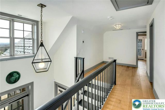 7043 Phillips Mill Road, Solebury, PA 18938