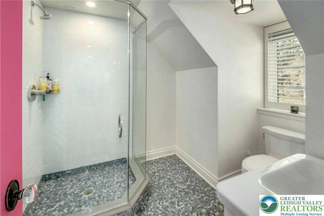 7043 Phillips Mill Road, Solebury, PA 18938