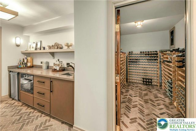 7043 Phillips Mill Road, Solebury, PA 18938