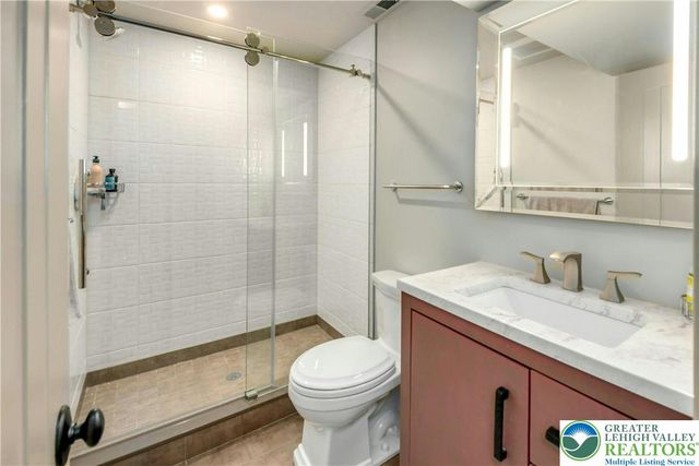 7043 Phillips Mill Road, Solebury, PA 18938