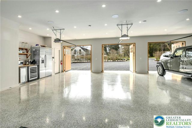 7043 Phillips Mill Road, Solebury, PA 18938