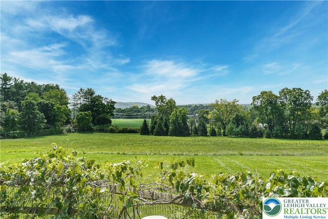 7043 Phillips Mill Road, Solebury, PA 18938