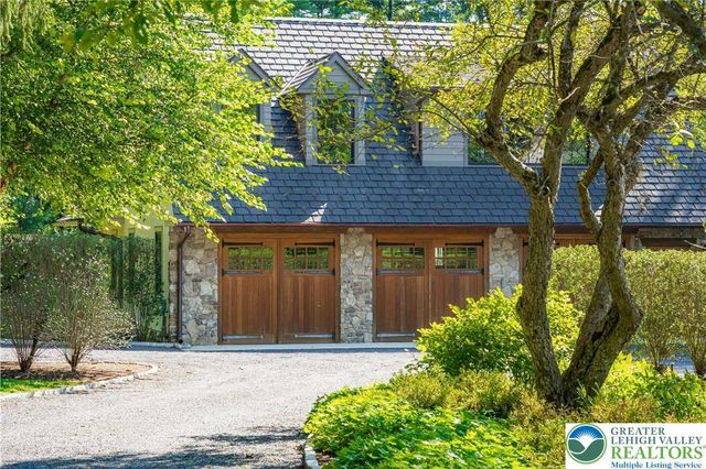 7043 Phillips Mill Road, Solebury, PA 18938