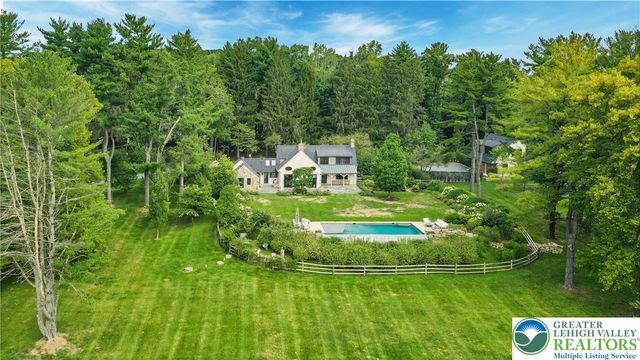 7043 Phillips Mill Road, Solebury, PA 18938