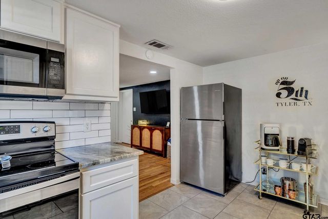518 E Fifth St., Tyler, TX 75701