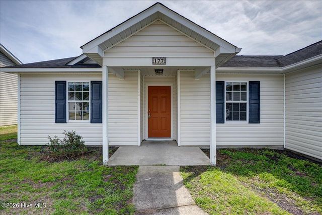 177 Crooked Run Drive, New Bern, NC 28560