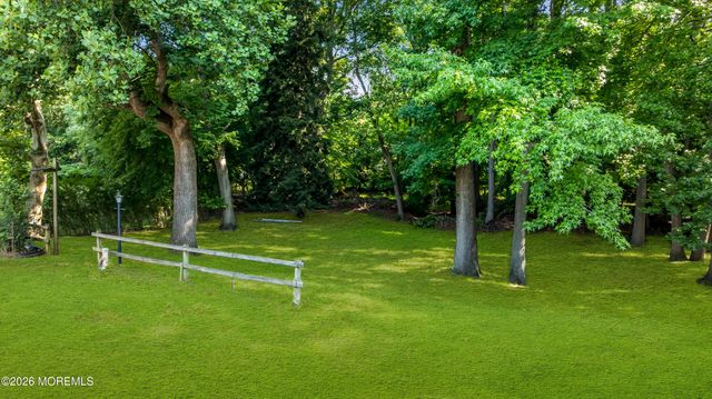 59 Maple Avenue, Little Silver, NJ 07739