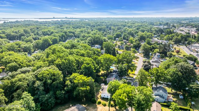 59 Maple Avenue, Little Silver, NJ 07739