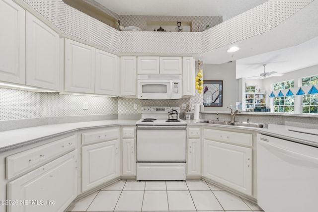 3647 ROYAL TROON Court, Green Cove Springs, FL 32043