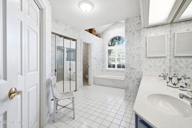 3647 ROYAL TROON Court, Green Cove Springs, FL 32043
