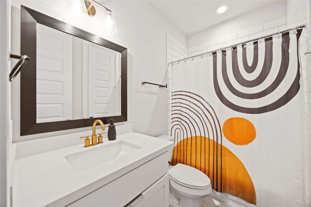 4235 Allen Street, Houston, TX 77007