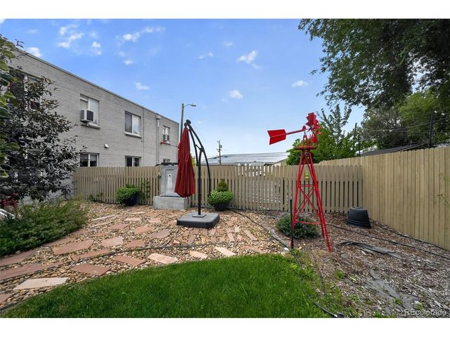 2480 W Caithness Pl 2, Denver, CO 80211