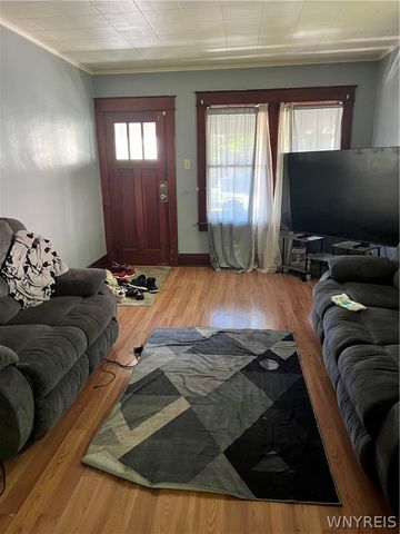 2248 Willow Avenue, Niagara Falls, NY 14305