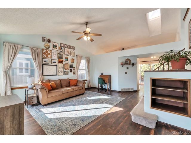 7541 Dusk St, Littleton, CO 80125