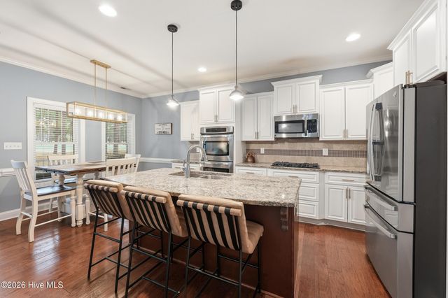 21 Deacon Palmer Drive, Southern Pines, NC 28387