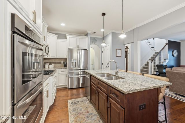 21 Deacon Palmer Drive, Southern Pines, NC 28387