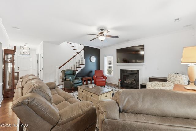 21 Deacon Palmer Drive, Southern Pines, NC 28387