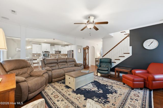 21 Deacon Palmer Drive, Southern Pines, NC 28387