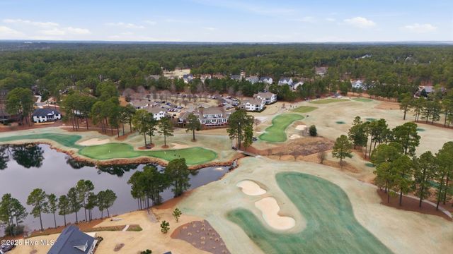 21 Deacon Palmer Drive, Southern Pines, NC 28387