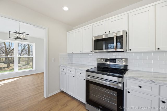 1213 S Oak Avenue, Broken Arrow, OK 74012