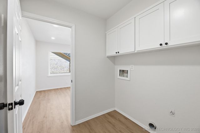 1213 S Oak Avenue, Broken Arrow, OK 74012