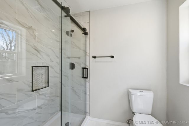 1213 S Oak Avenue, Broken Arrow, OK 74012