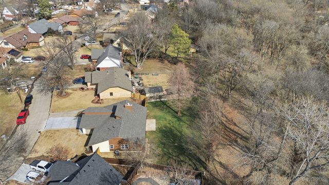 1213 S Oak Avenue, Broken Arrow, OK 74012