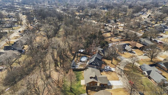 1213 S Oak Avenue, Broken Arrow, OK 74012