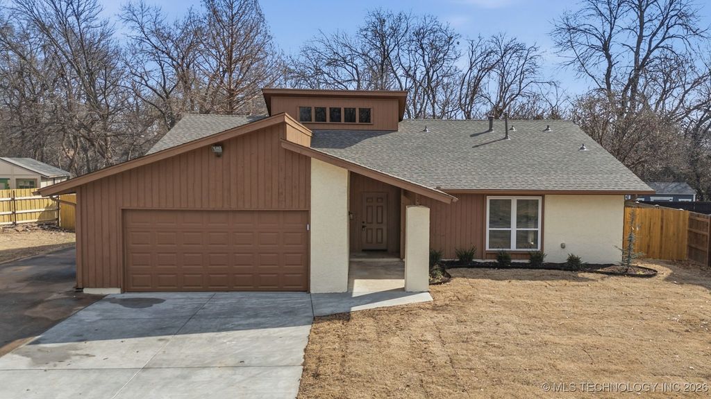 1213 S Oak Avenue, Broken Arrow, OK 74012