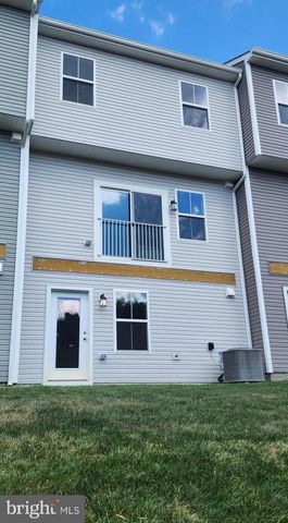 109 COOPERAGE RD, Inwood, WV 25428