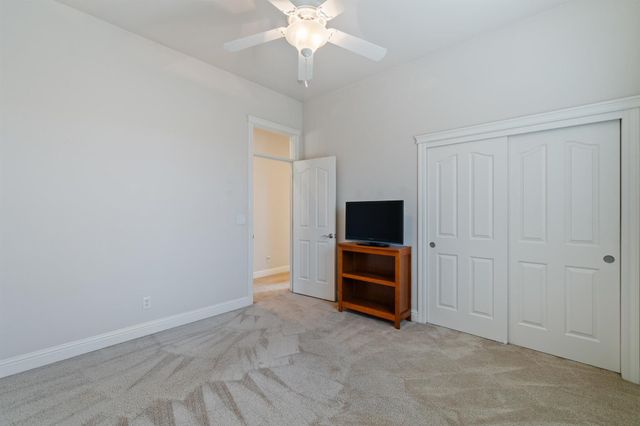 2030 Hedgerow Avenue, Redding, CA 96003