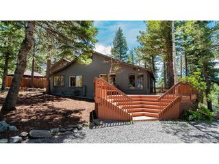 25997 Mountain View Rd, Golden, CO 80401