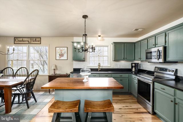 38 CRANBERRY CANNERS RD, New Egypt, NJ 08533