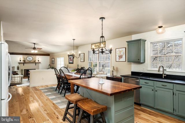 38 CRANBERRY CANNERS RD, New Egypt, NJ 08533