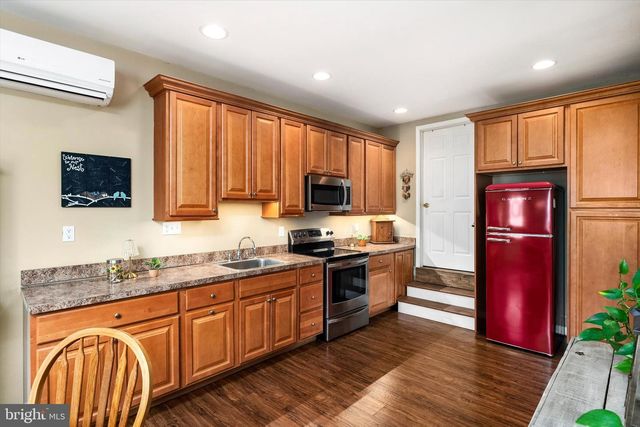38 CRANBERRY CANNERS RD, New Egypt, NJ 08533
