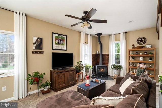 38 CRANBERRY CANNERS RD, New Egypt, NJ 08533