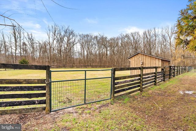 38 CRANBERRY CANNERS RD, New Egypt, NJ 08533