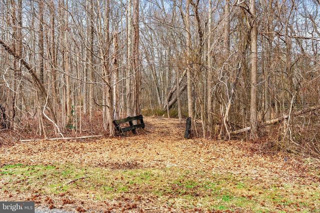 38 CRANBERRY CANNERS RD, New Egypt, NJ 08533