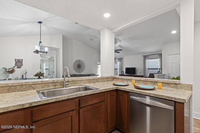 3828 MILLPOINT Drive, Jacksonville, FL 32257