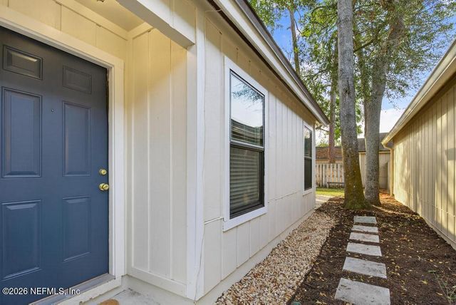 3828 MILLPOINT Drive, Jacksonville, FL 32257